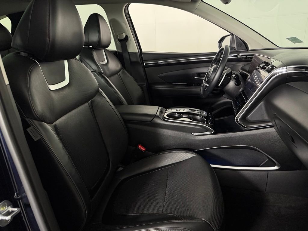 Used 2022  Hyundai Limited image 35