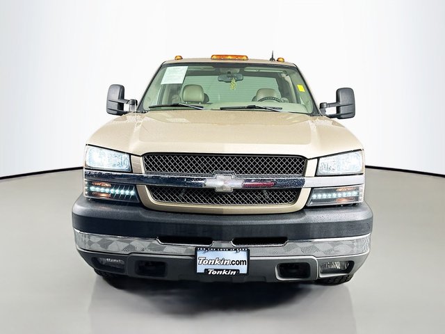 2004 Chevrolet Silverado 3500 Base