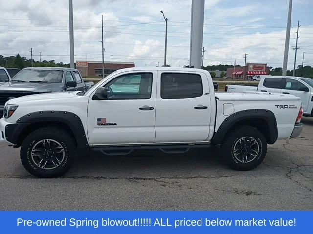 Used 2014 White Toyota Prerunner image 5