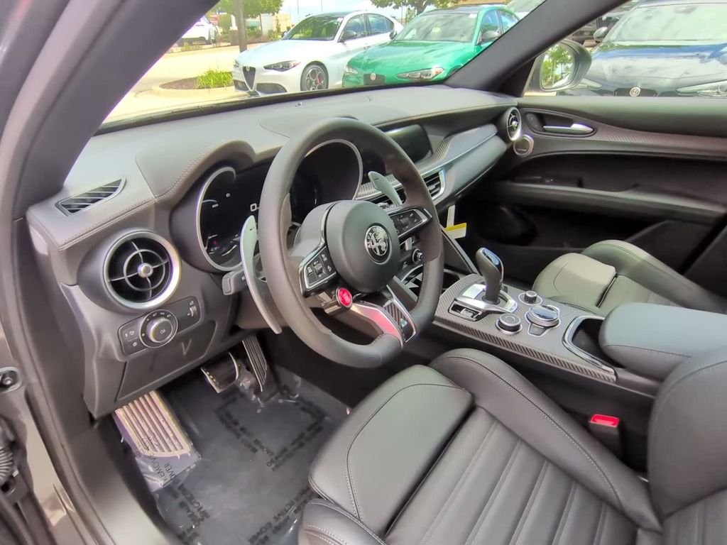 Used 2024 Gray Alfa Romeo Quadrifoglio image 34