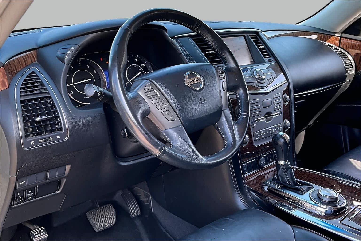 Used 2017 Brilliant Silver Nissan SL image 16