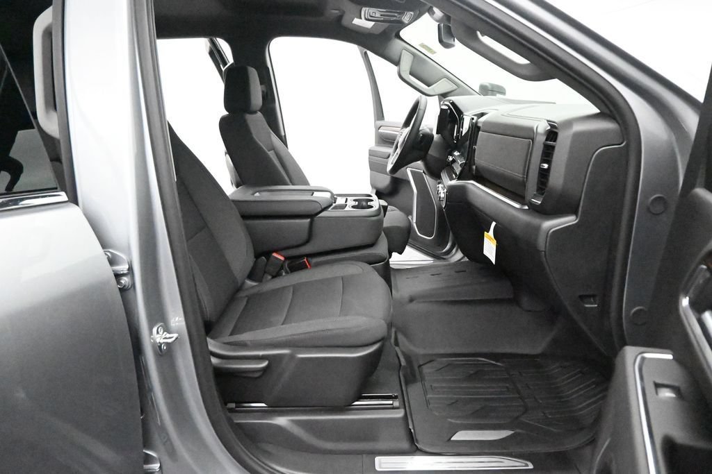 2026 GMC Sierra 3500HD SLE - Photo 26