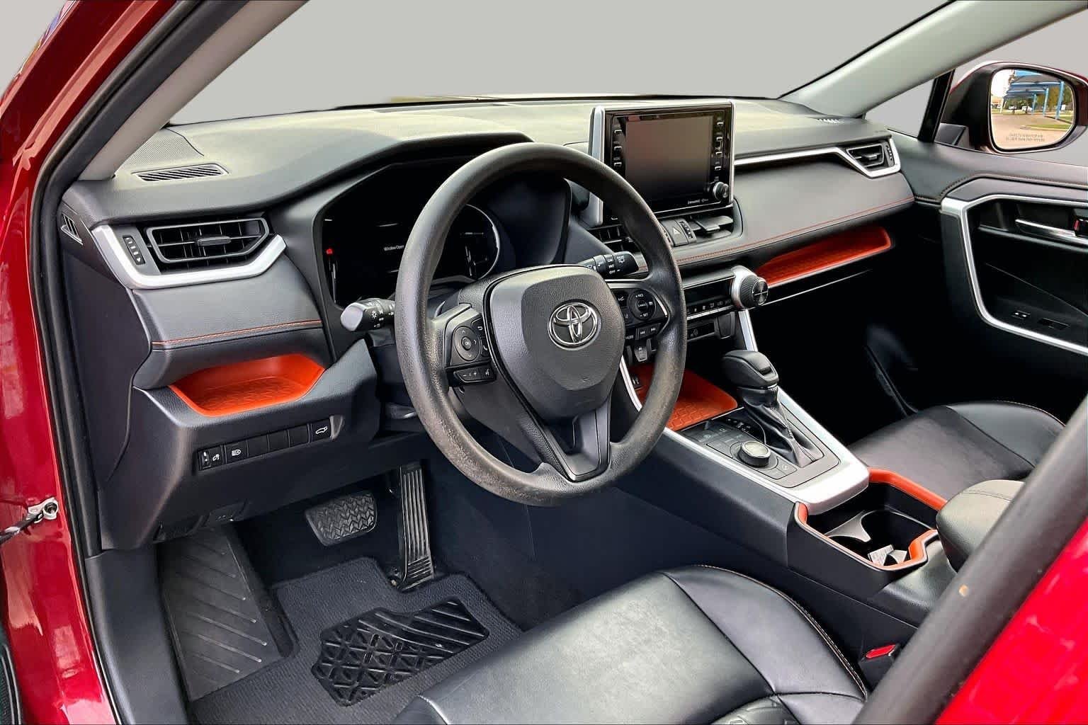 Used 2019 Ruby Flare Pearl Toyota Adventure image 18