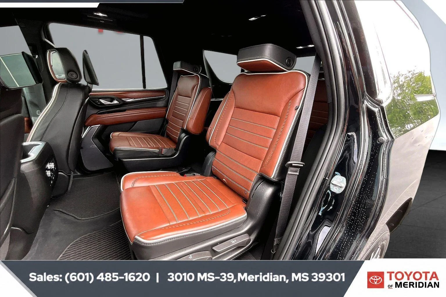 Used 2024 Onyx Black GMC Denali Ultimate image 19