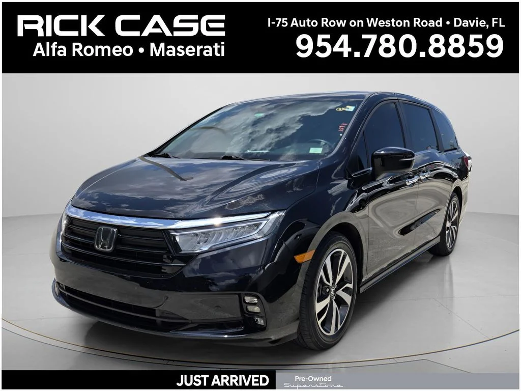 Used 2023 Black Honda Touring image 1