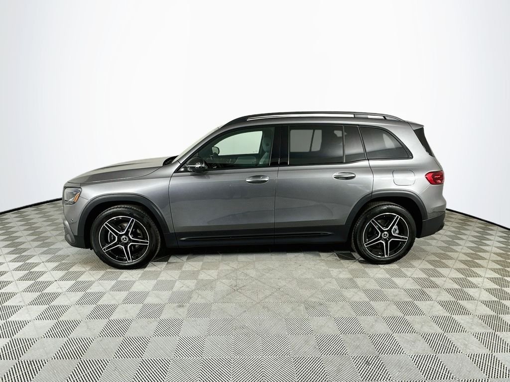 Certified Used 2026  Mercedes-Benz GLB 250 image 4