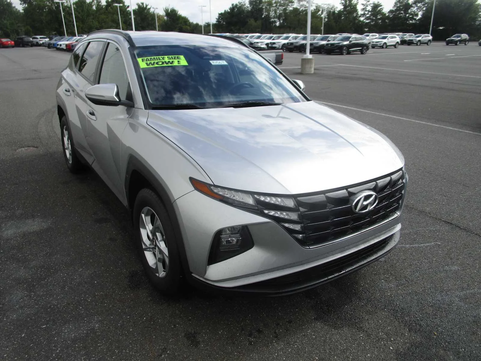 Used 2022 Shimmering Silver Hyundai SEL image 3