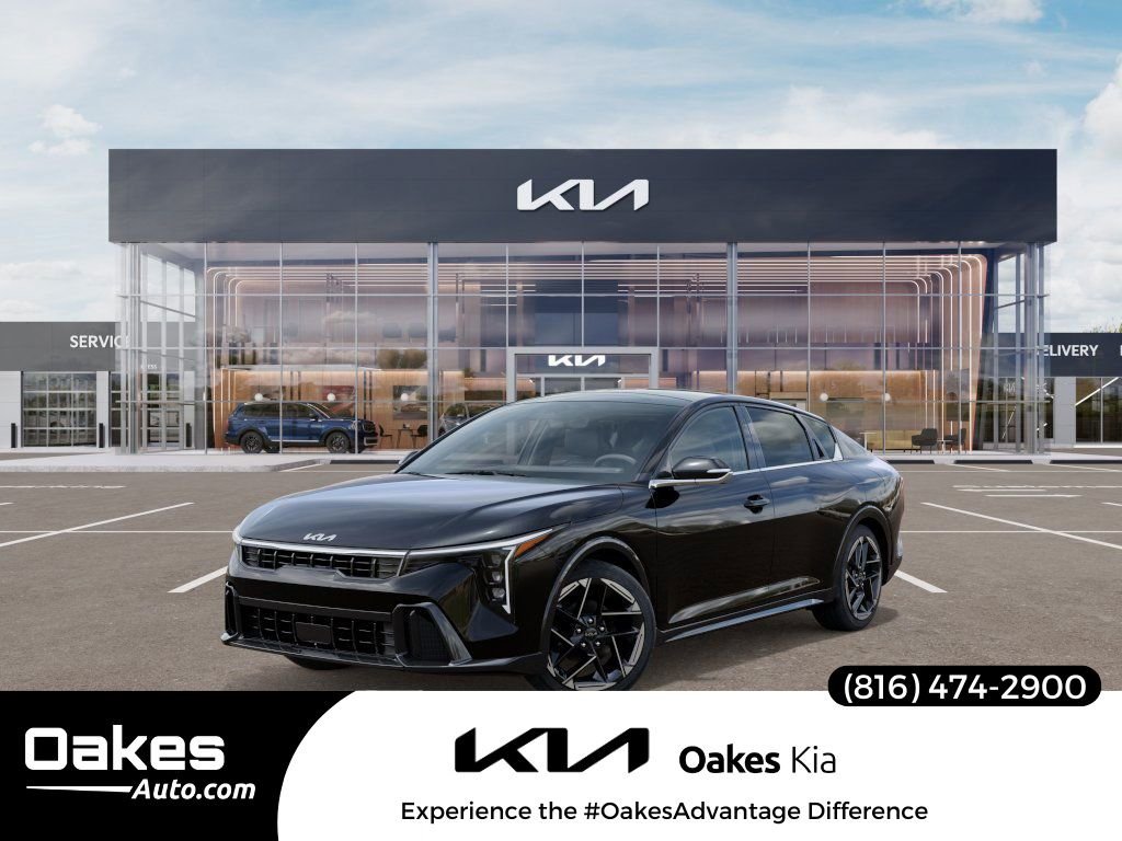 Used 2025 Aurora Black Pearl Kia GT-Line image 1