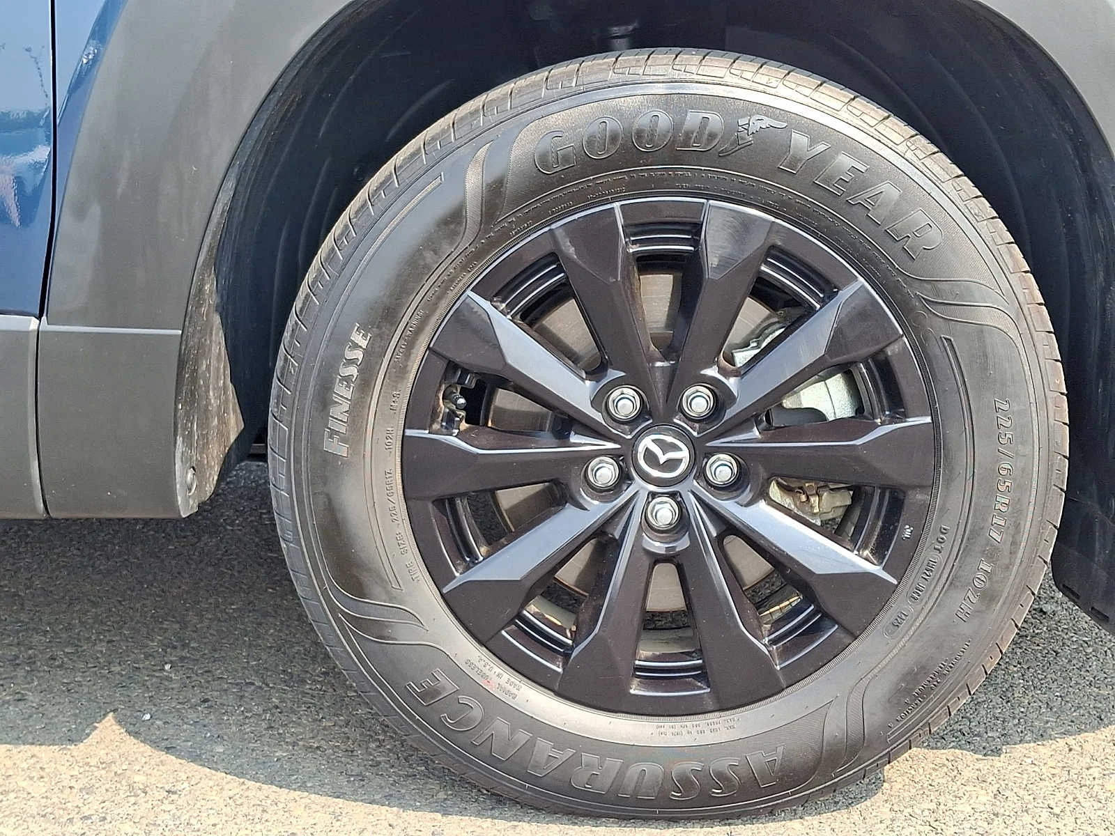 Used 2025 Ingot Mazda Preferred Package image 8