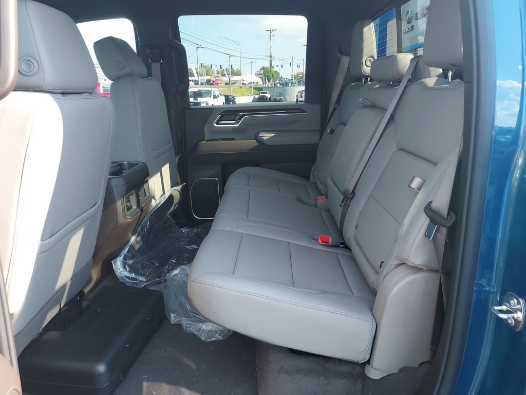 2026 Chevrolet Silverado 3500 HD LT - Photo 14