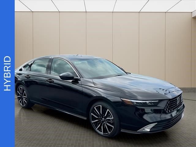 Used 2026 Black Honda Touring image 2