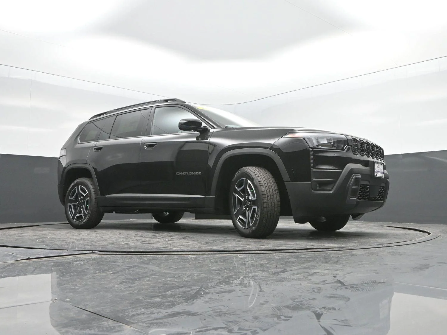 New 2026 Diamond Black Crystal Pearl-Coat Exterior Paint Jeep Limited image 36