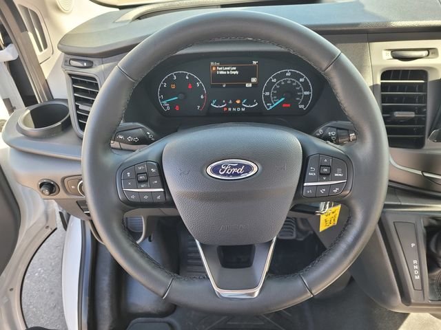 New 2025 Oxford White Ford Cutaway image 9