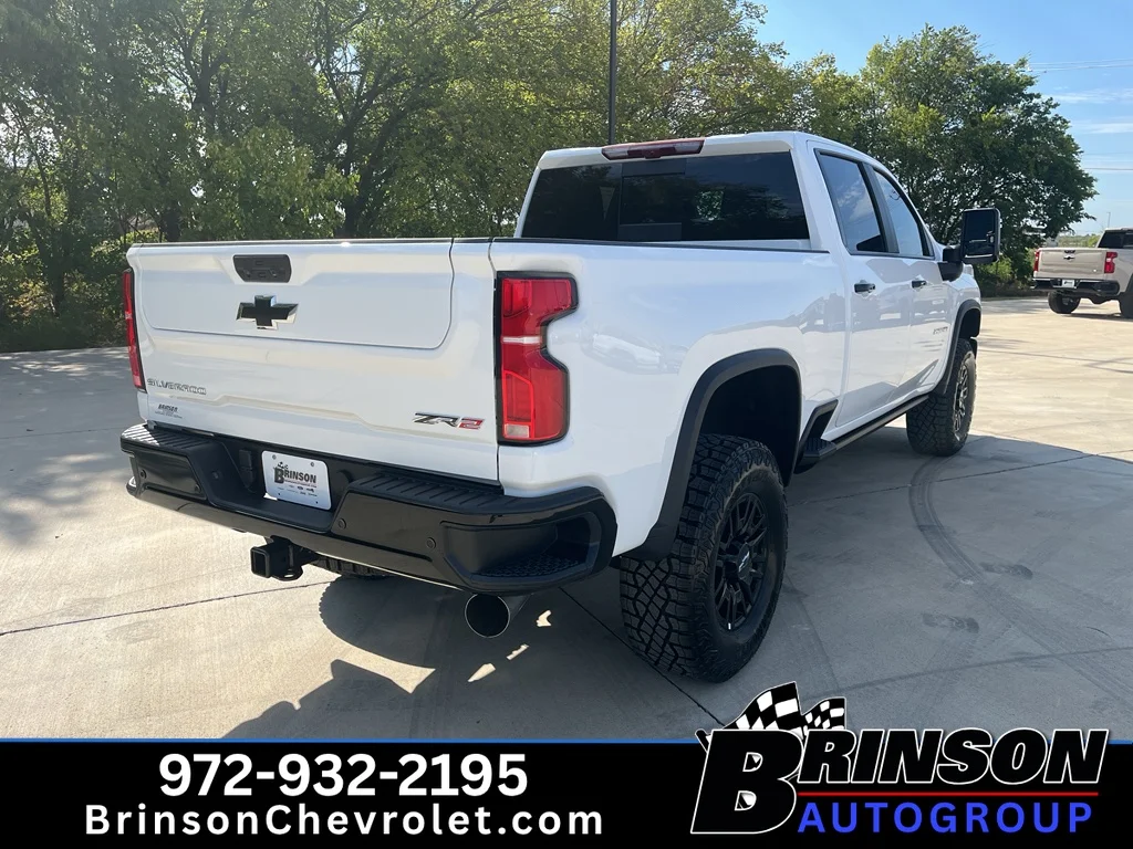 New 2026 Summit White Chevrolet ZR2 image 9