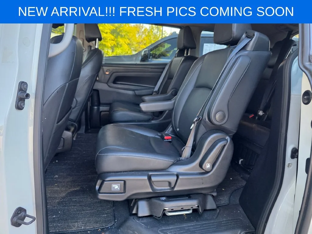 Used 2022 White Honda EX-L image 13