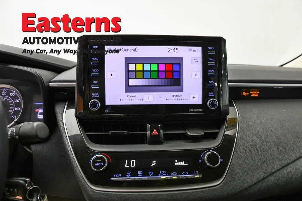 Used 2022 Silver Toyota LE image 11