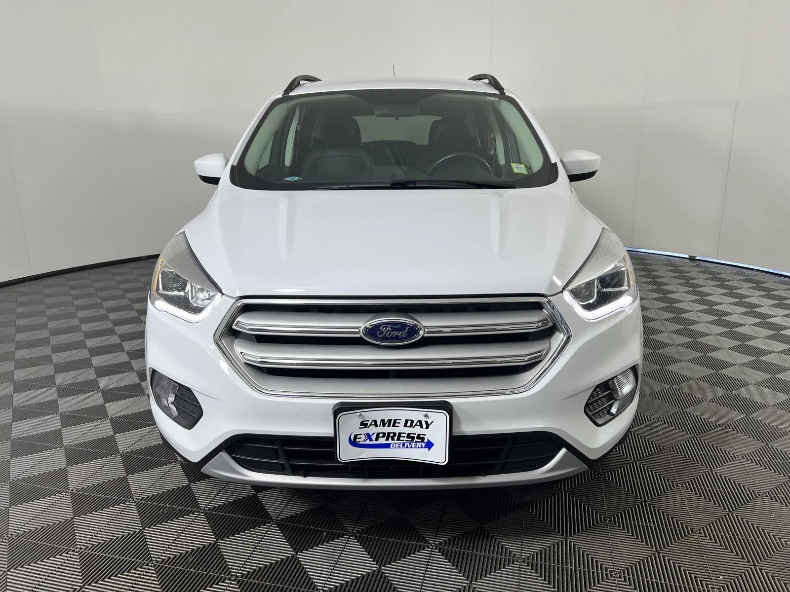 Used 2019  Ford SEL image 29