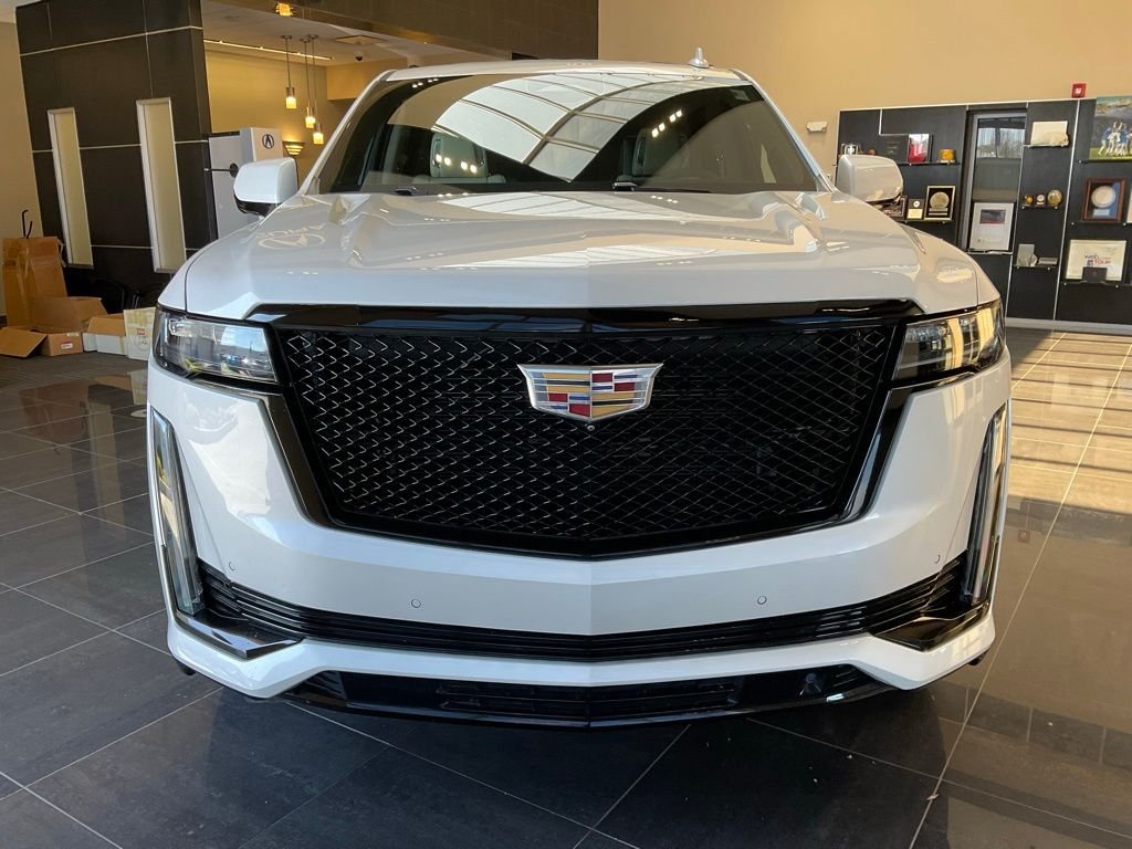 Used 2021 Cadillac Escalade Sport Platinum with VIN 1GYS4GKL5MR426940 for sale in Kansas City