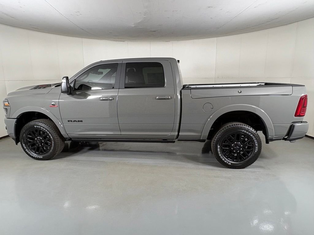 New 2026 Ceramic Gray Clear-Coat Exterior Paint RAM Limited image 5