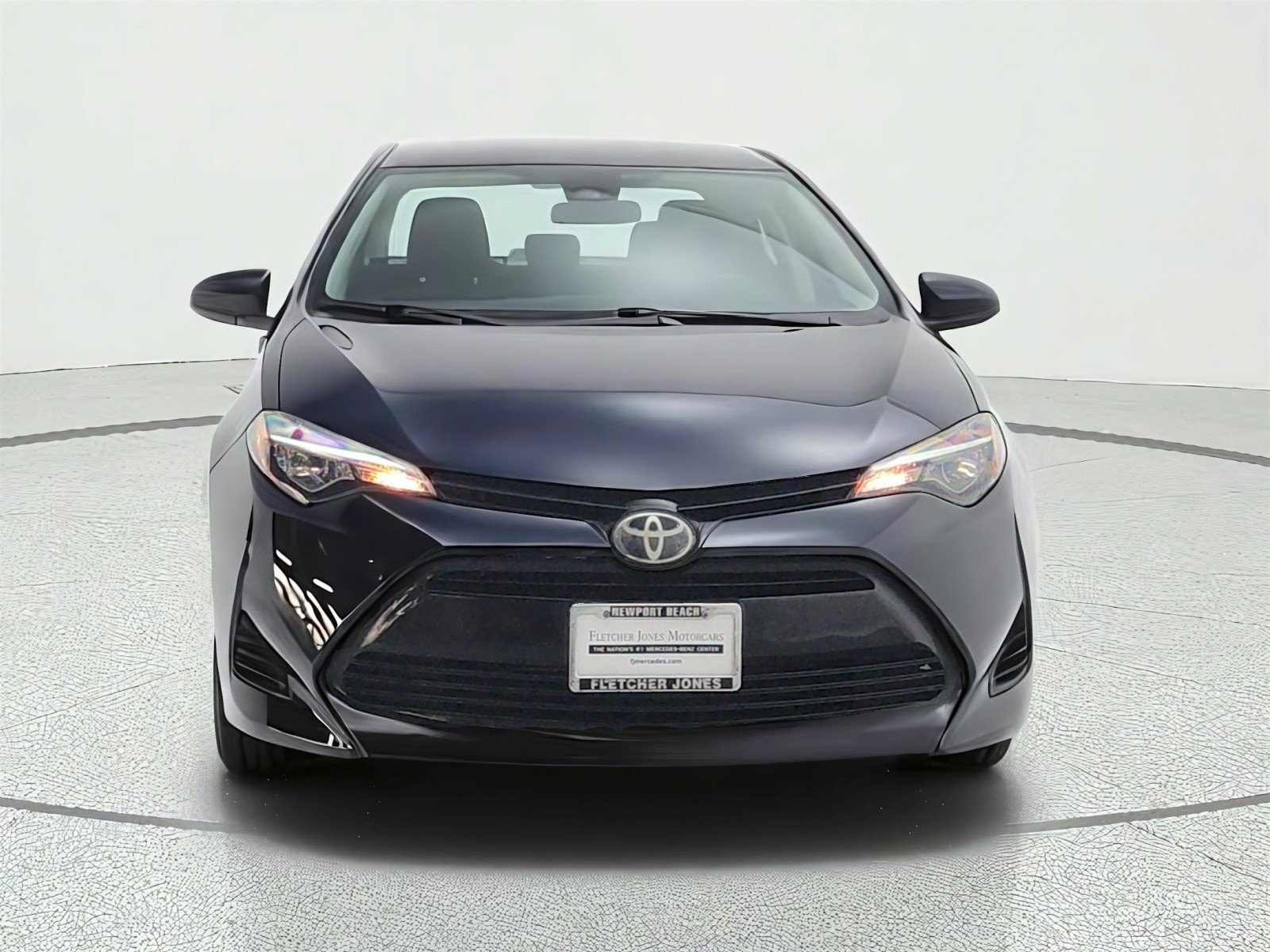 Used 2019 Toyota Corolla LE with VIN 5YFBURHE6KP925912 for sale in Newport Beach, CA