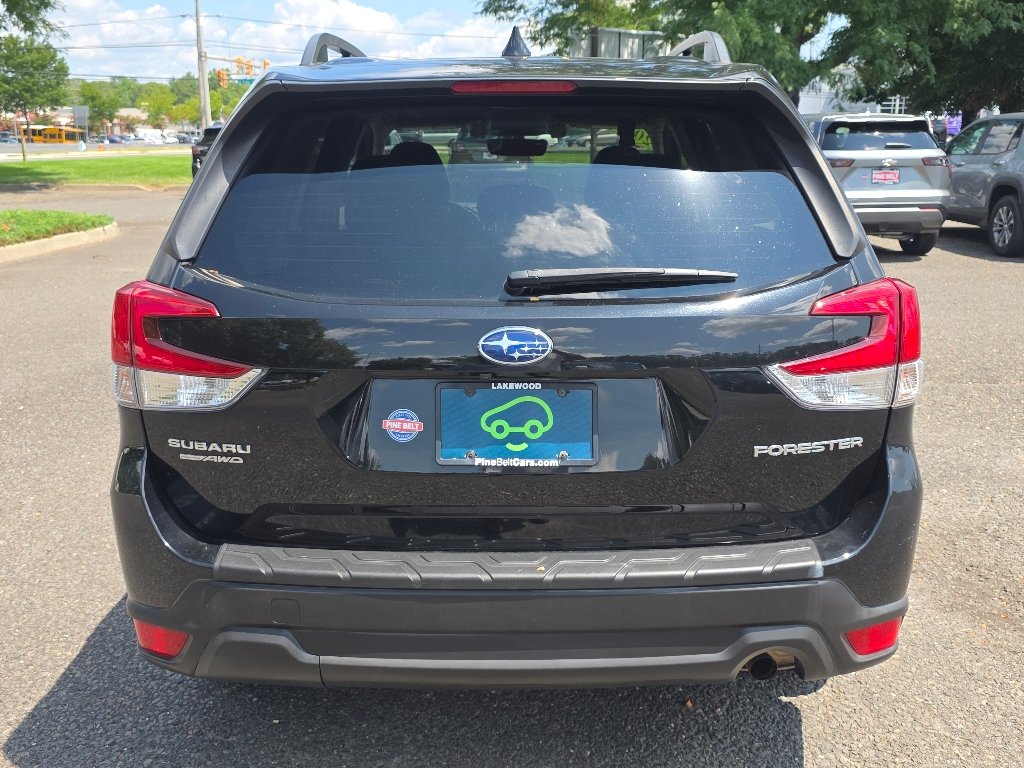 Certified Used 2020 Black Subaru Premium image 15