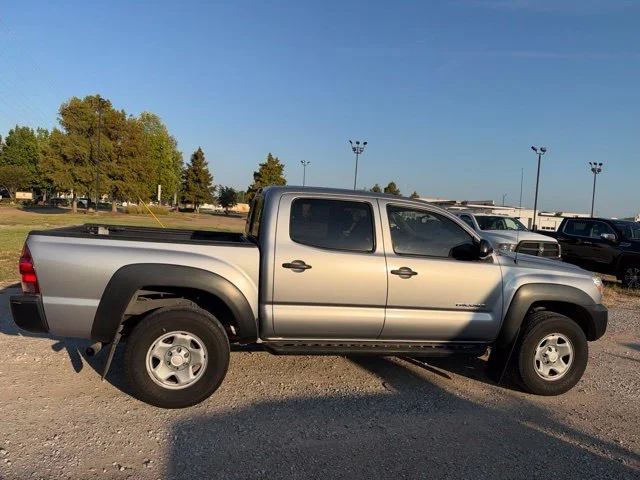 2014 Toyota Tacoma PreRunner - Photo 15