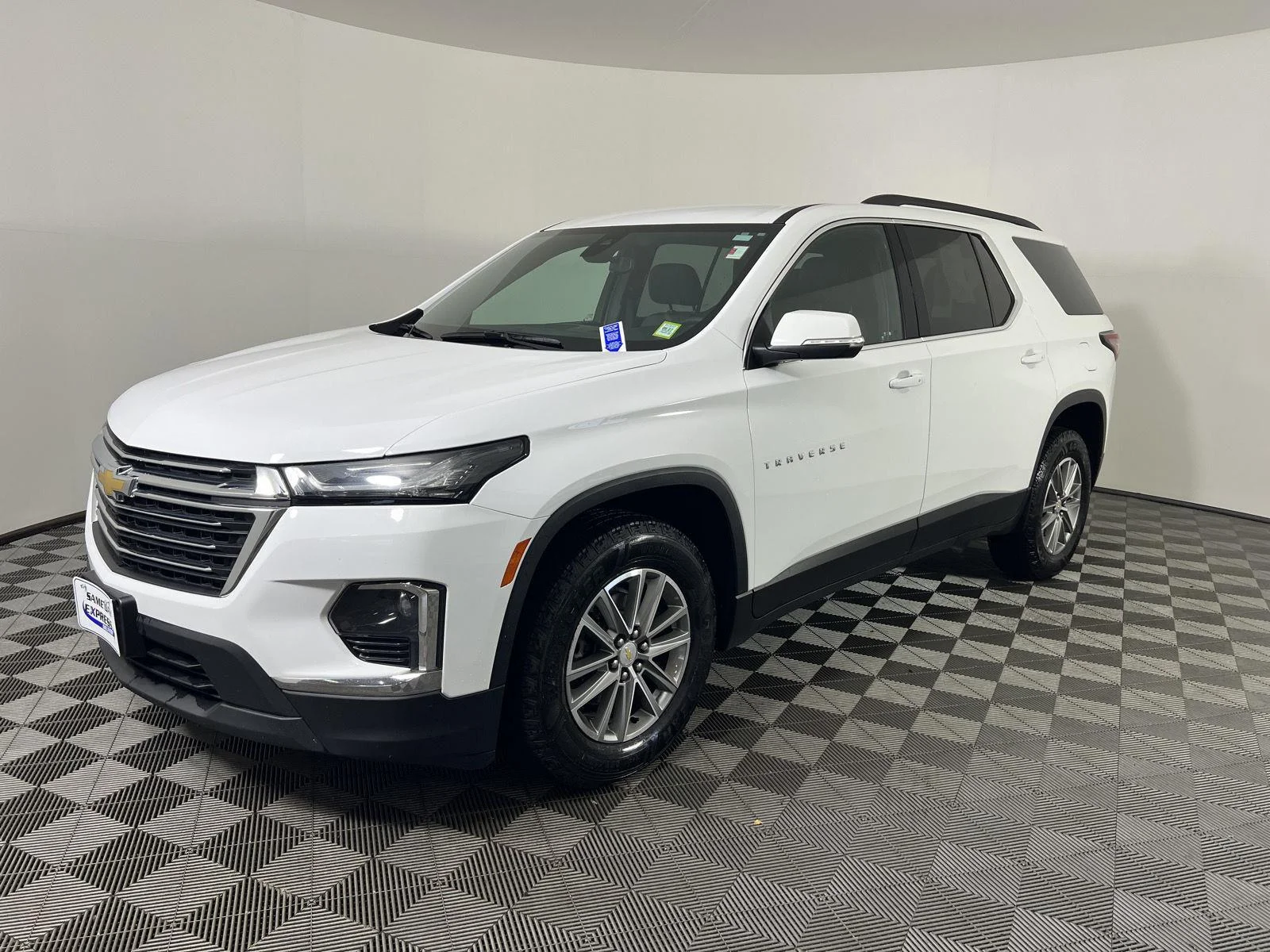 Used 2023 Summit White Chevrolet LT image 31