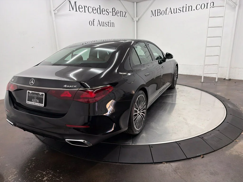 New 2027 Black Mercedes-Benz E 350 image 7