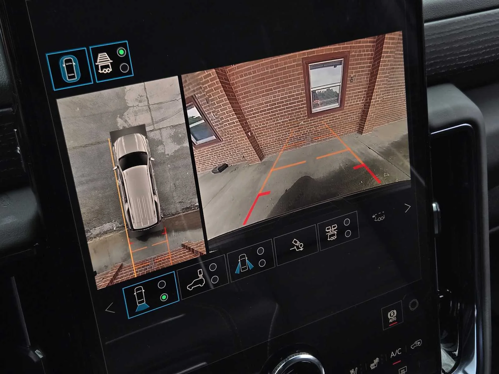 2026 GMC Yukon XL AT4 Ultimate - Photo 12
