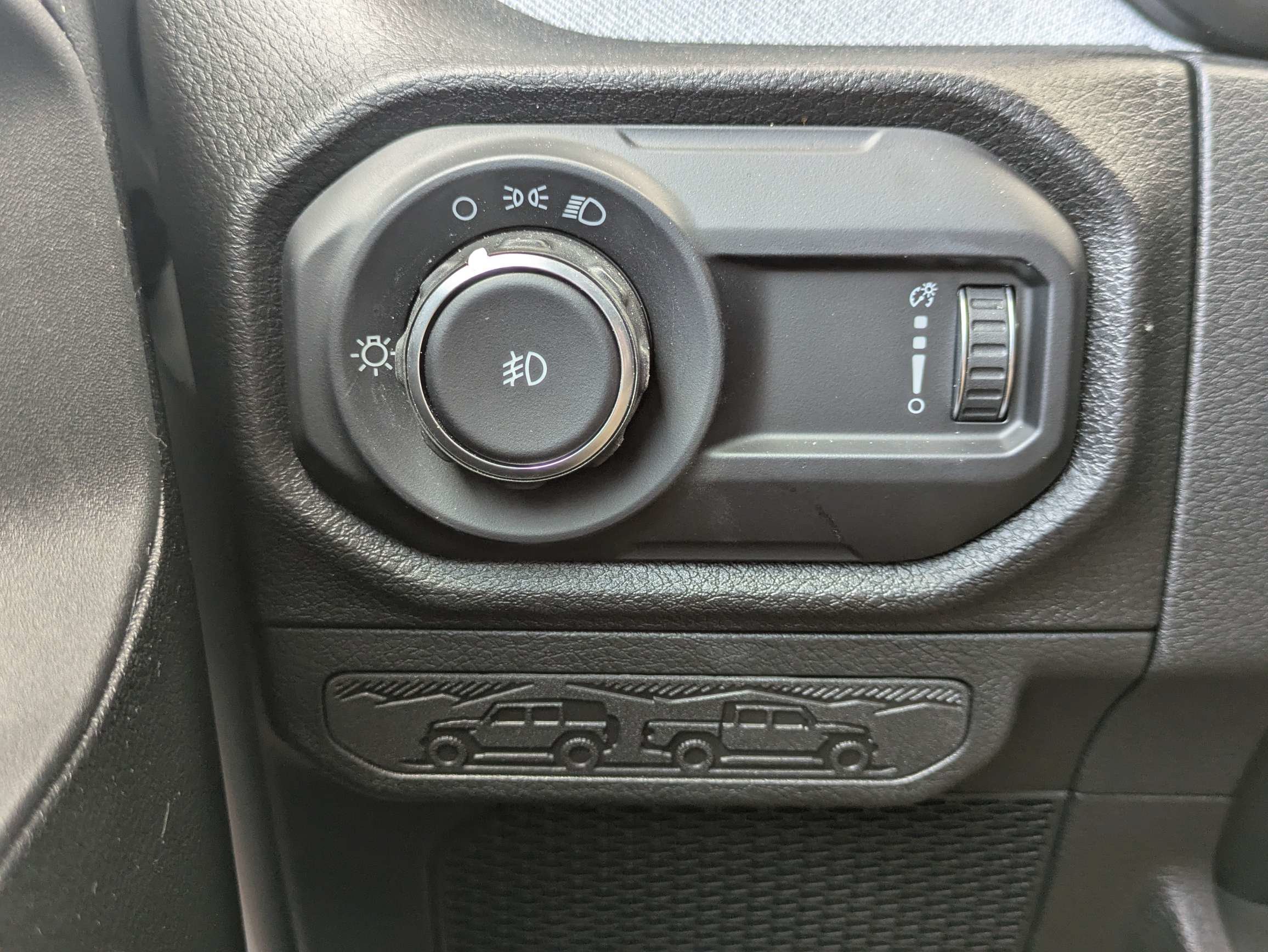 Used 2025 Bright White Clearcoat Jeep Sport image 19