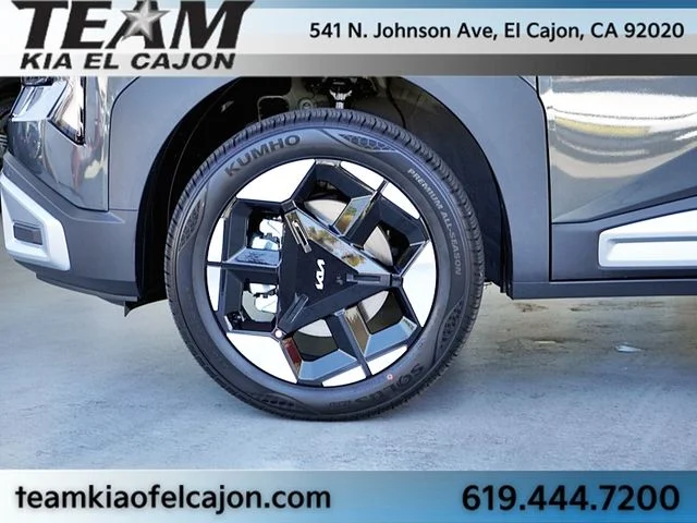 New 2027 Gray Kia EX image 7