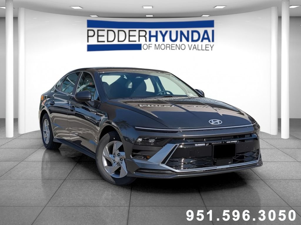 2026 Hyundai Sonata SE's photo