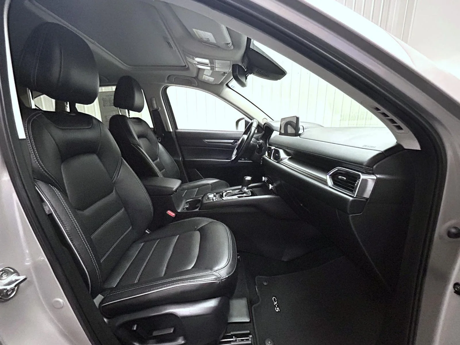 Used 2025 Silver Mazda 2.5 S Preferred Package image 15