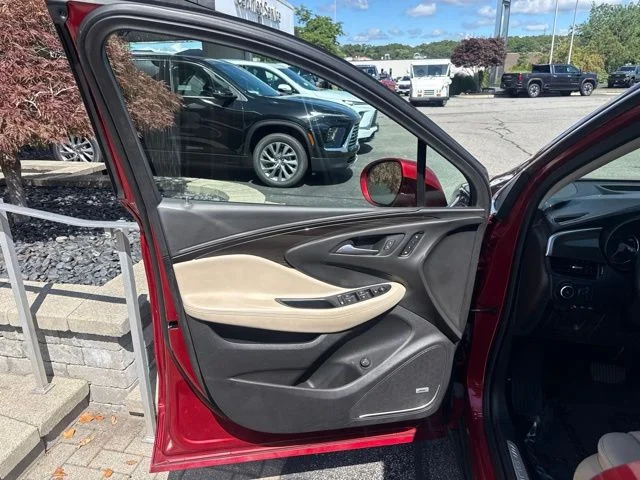 Used 2020 Red Buick Premium II image 10