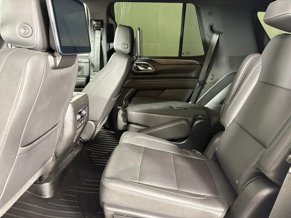 Used 2023 Beige Chevrolet Z71 image 44