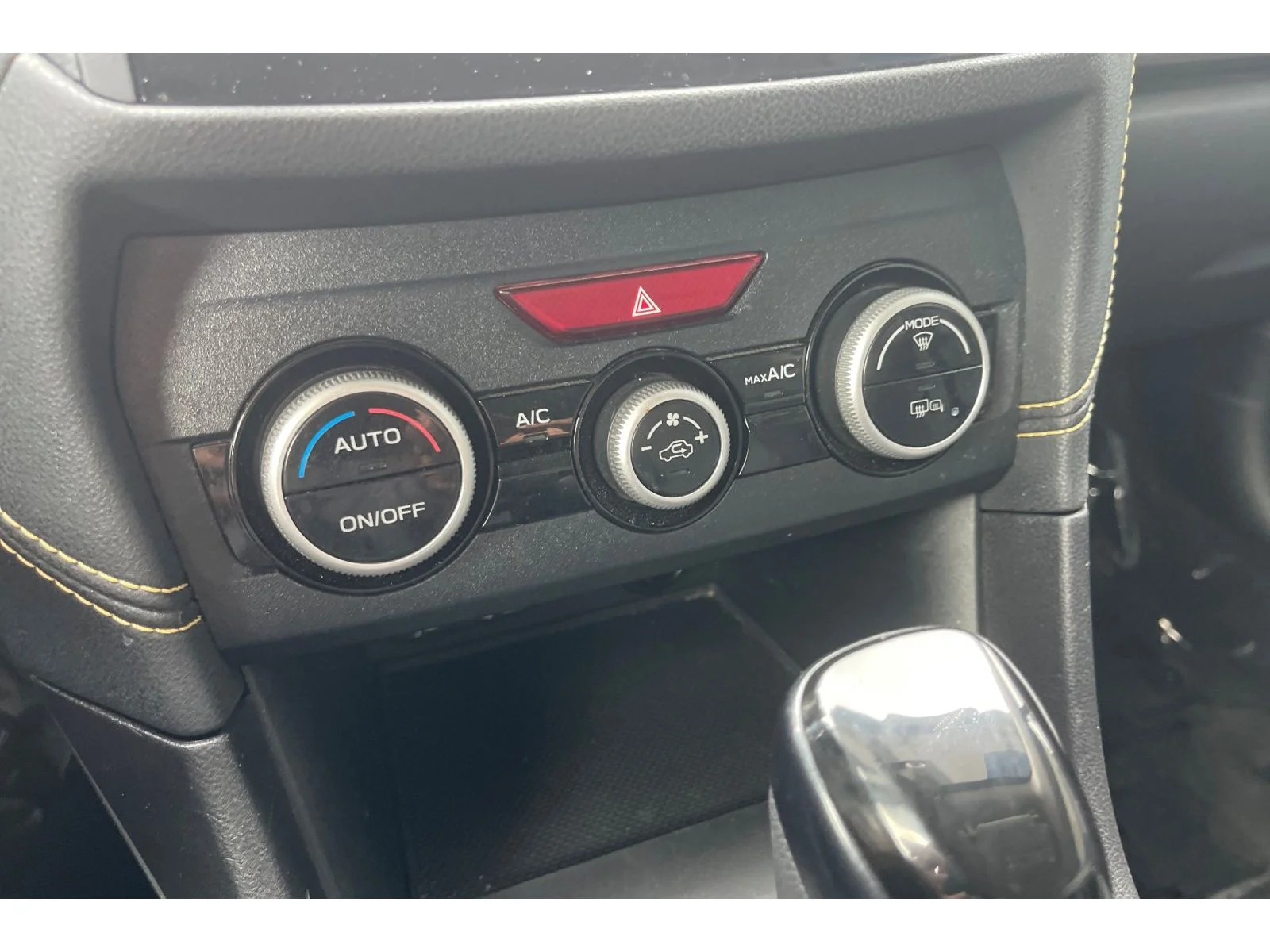 Used 2021 CRYSTAL WHITE PEA Subaru Sport image 28