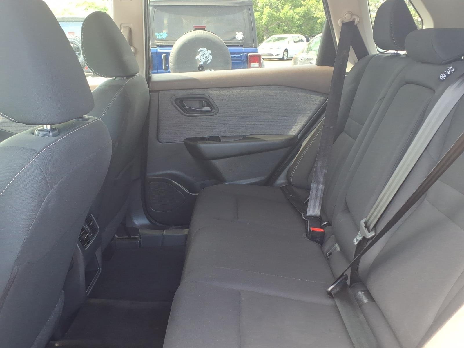 Used 2023 Black Nissan S image 17