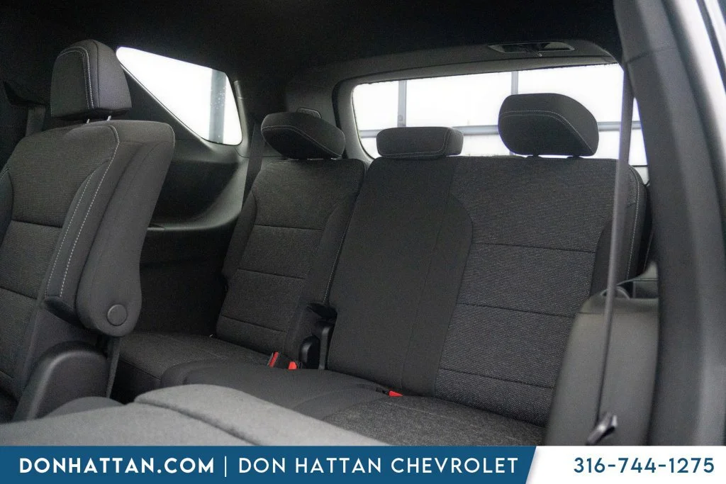 2027 Chevrolet Traverse LT - Photo 21