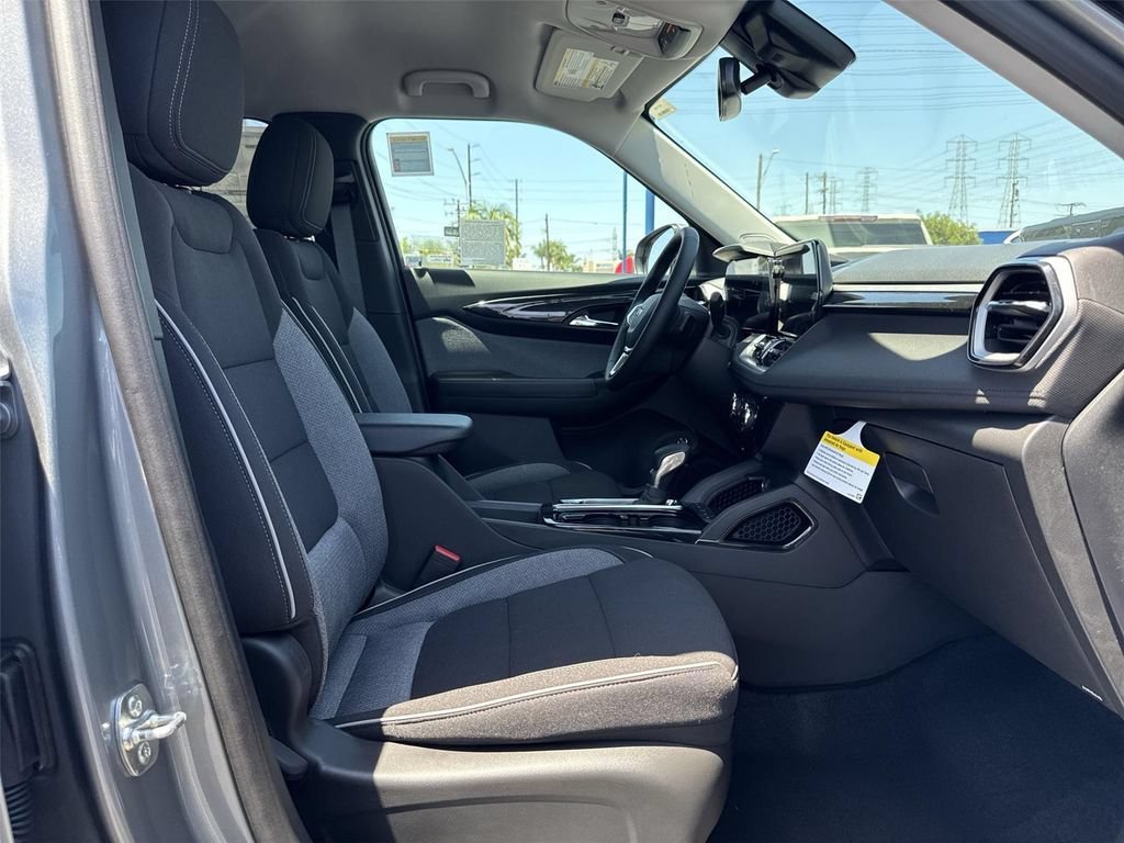 2026 Chevrolet Trailblazer LT - Photo 31