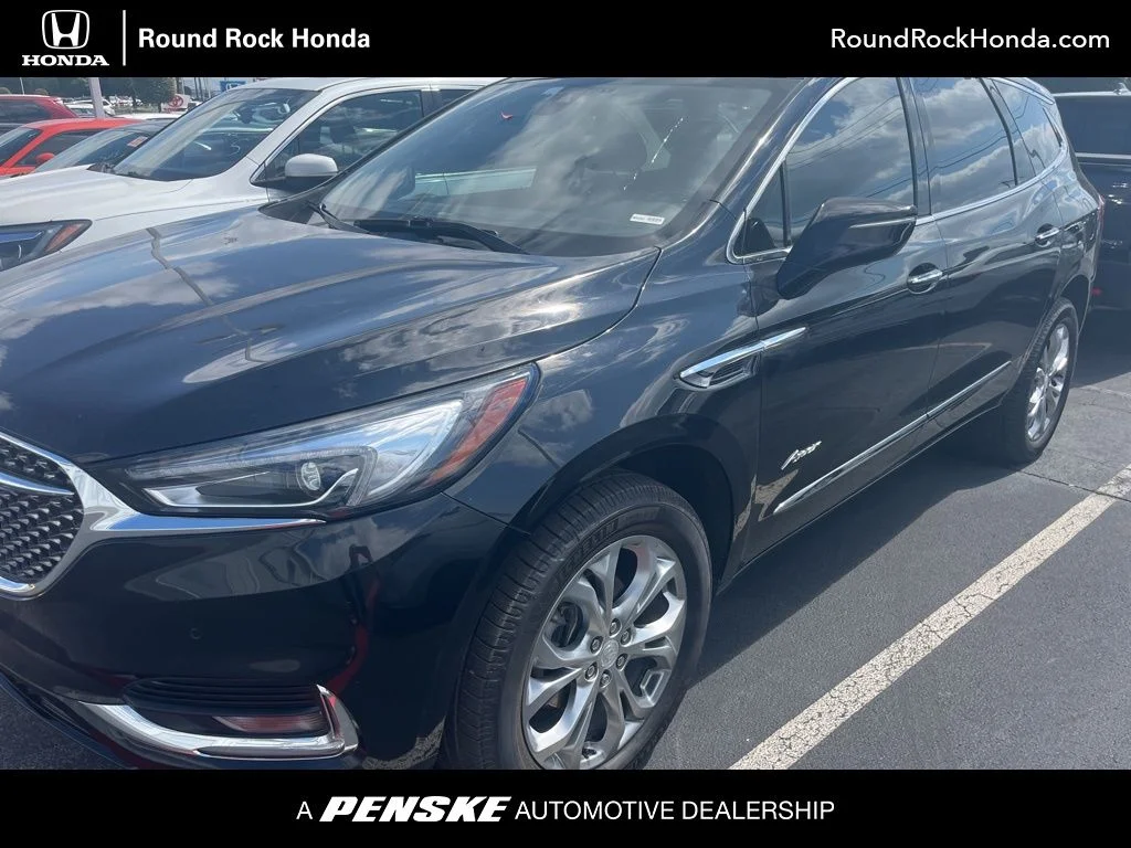 2021 Buick Enclave Avenir's photo