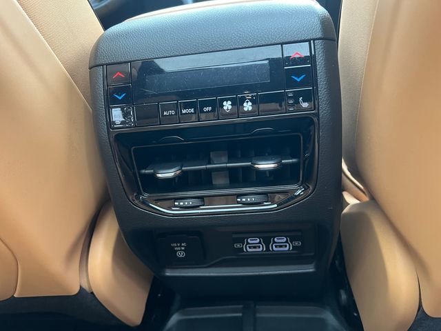 2024 Jeep Grand Cherokee Summit - Photo 28