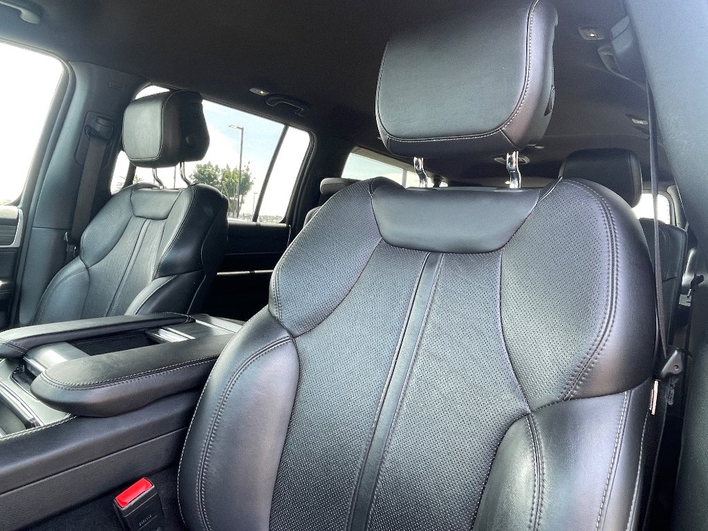 Used 2023 Baltic Gray Metallic Clearcoat Jeep Series II image 13