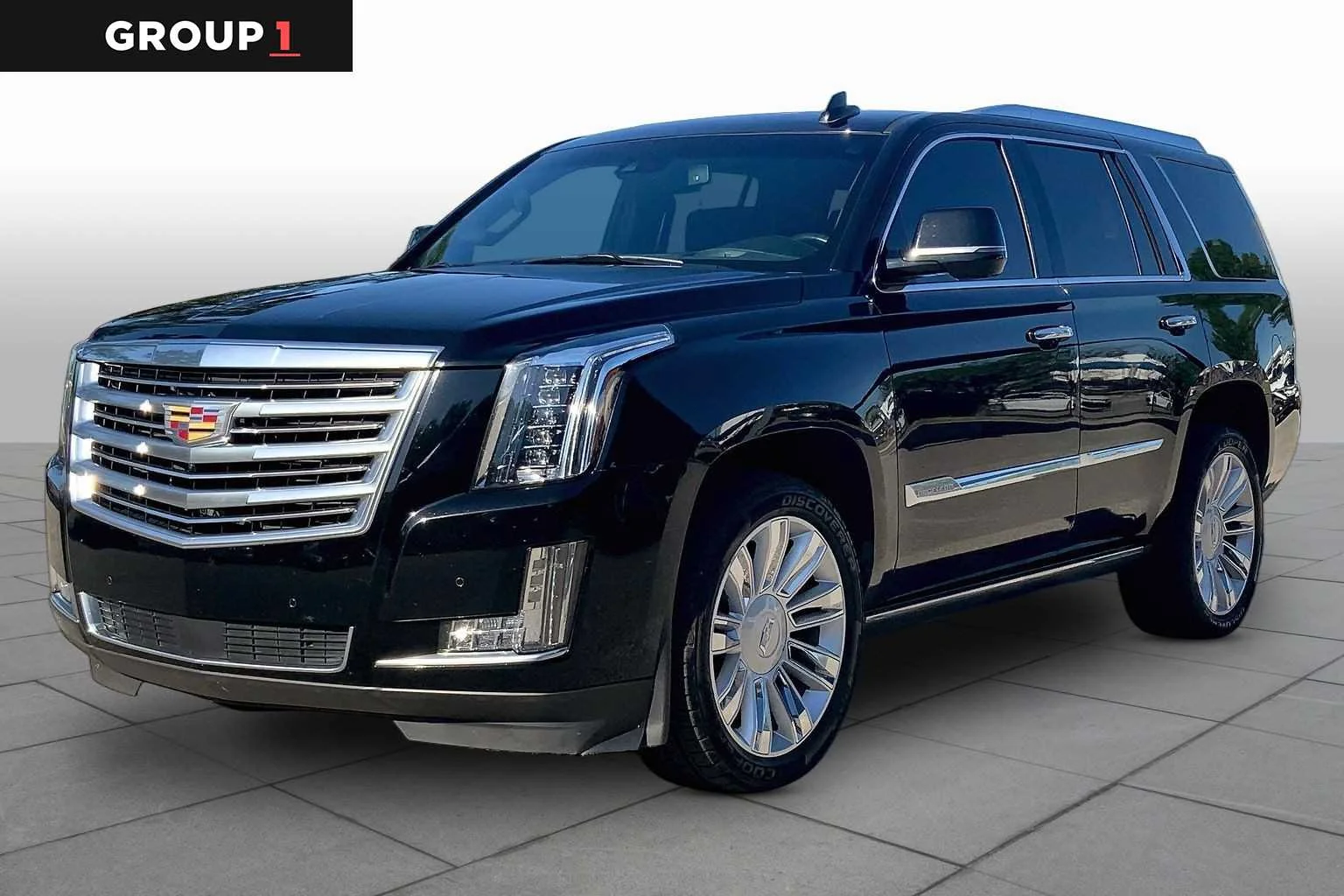 2016 Cadillac Escalade AWD Platinum's photo