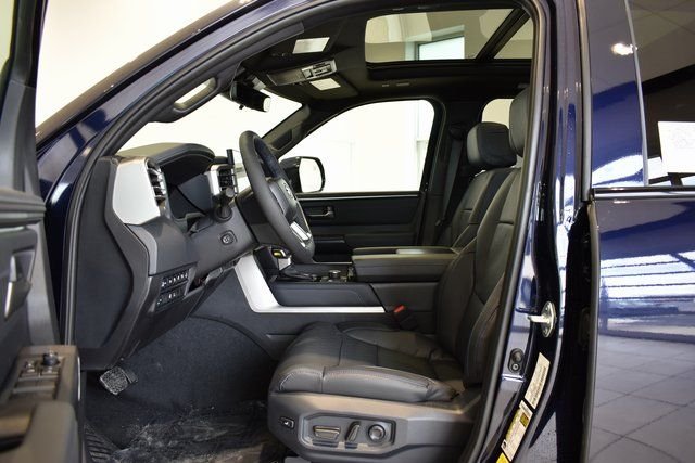 2026 Toyota Sequoia Platinum - Photo 11