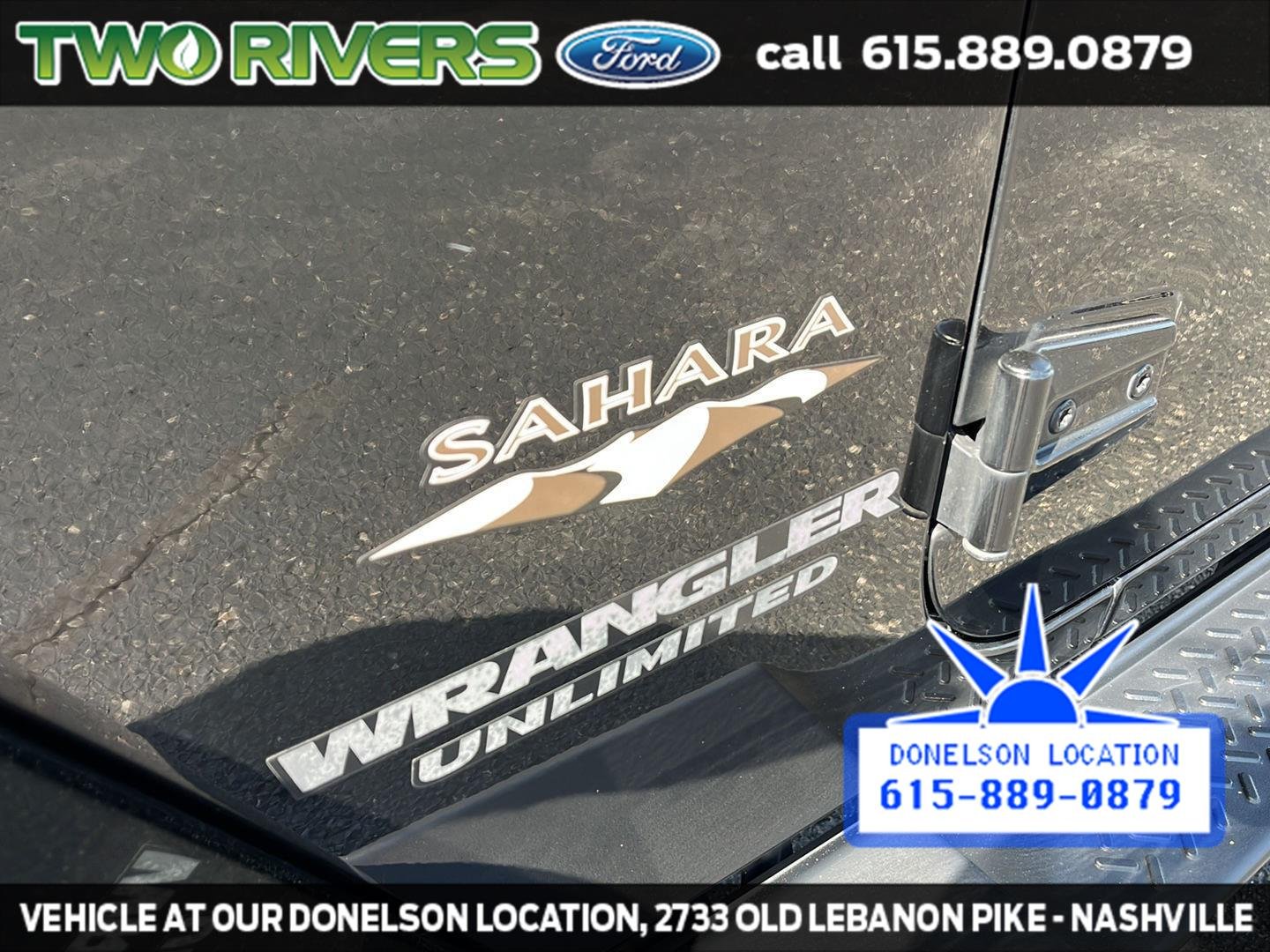 Used 2017 Black Clearcoat Jeep Sahara image 6