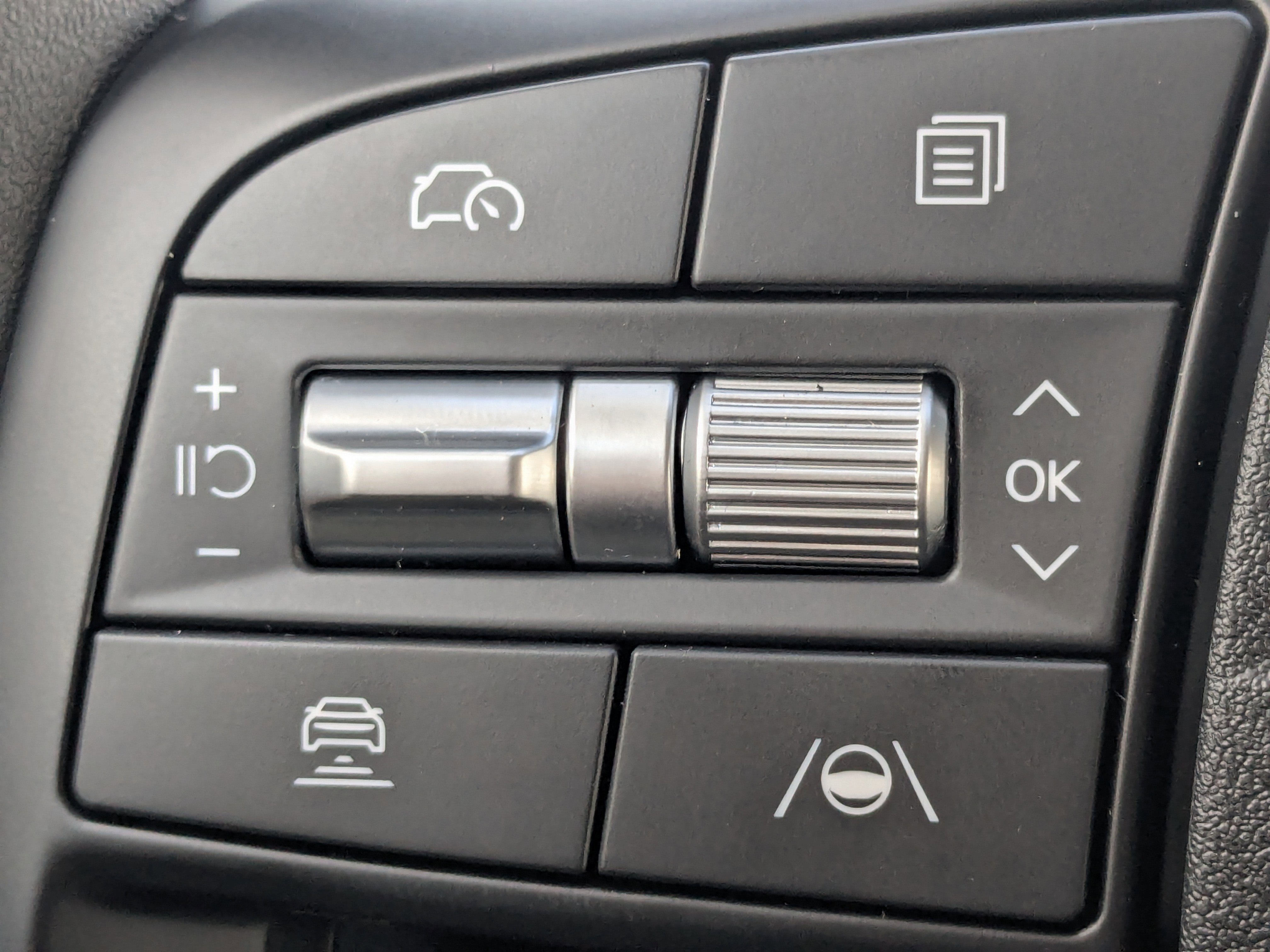 New 2026 Aurora Black Pearl Kia LX image 30