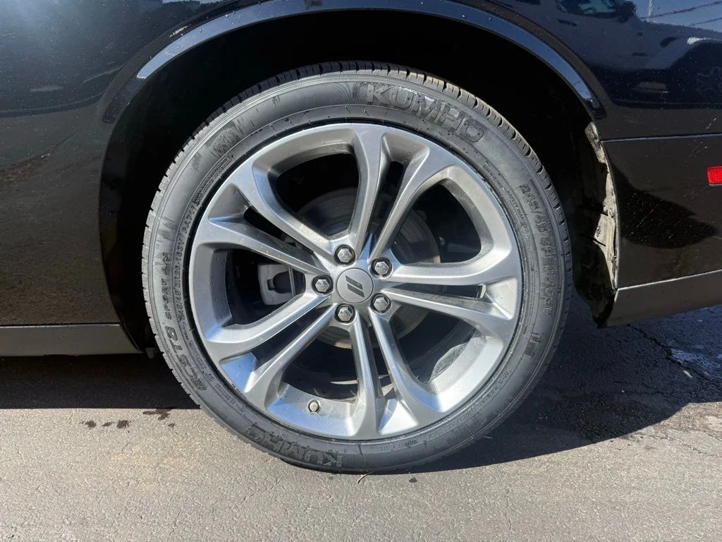 Used 2022 Black Dodge R/T image 33