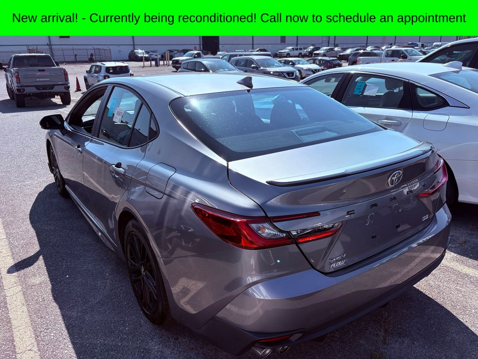Used 2025 Metal Toyota SE image 7