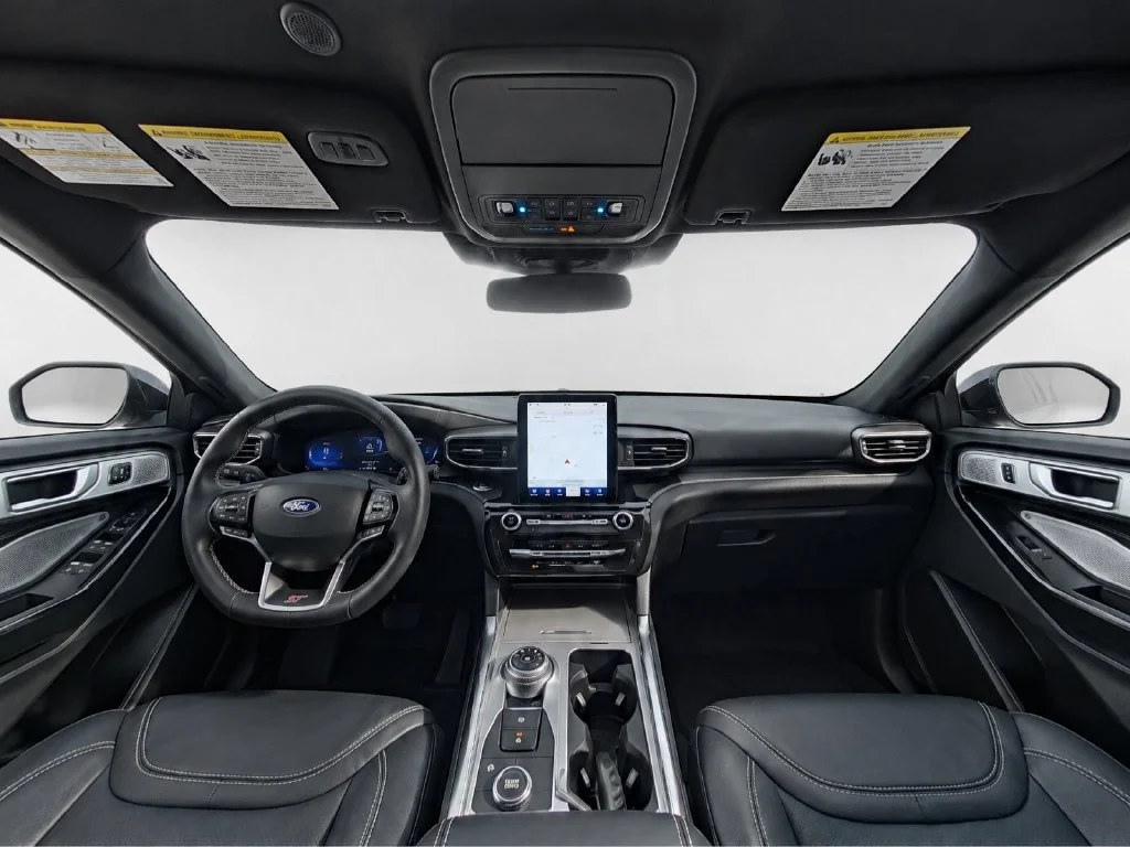 2023 Ford Explorer ST - Photo 29