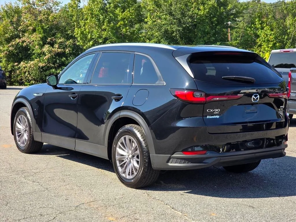Used 2025 Black Mazda 3.3 Turbo Preferred image 22